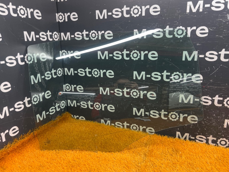 Стекло боковое, 900 рублей, Красноярск