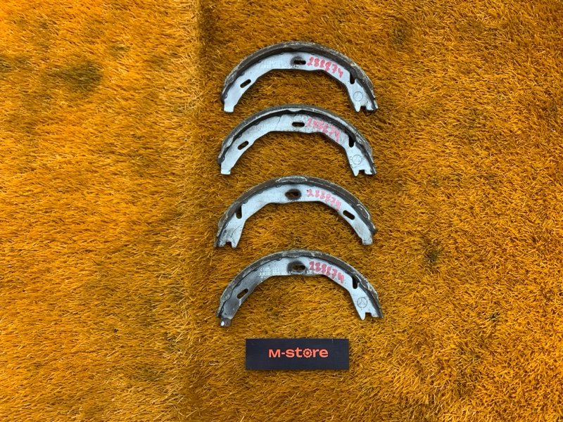 Колодки ручника, 1000 рублей, Красноярск