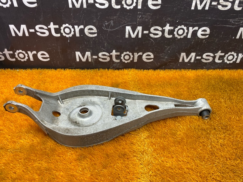 Рычаг подвески верхний, 500 рублей, Красноярск