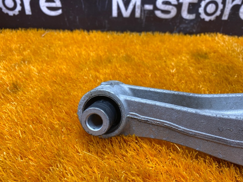 Рычаг подвески верхний, 500 рублей, Красноярск