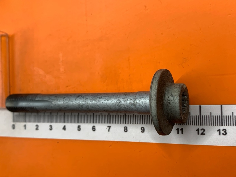 Болт развальный, 600 рублей, Красноярск