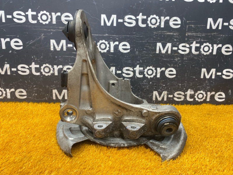 кулак поворотный, 1000 рублей, Красноярск