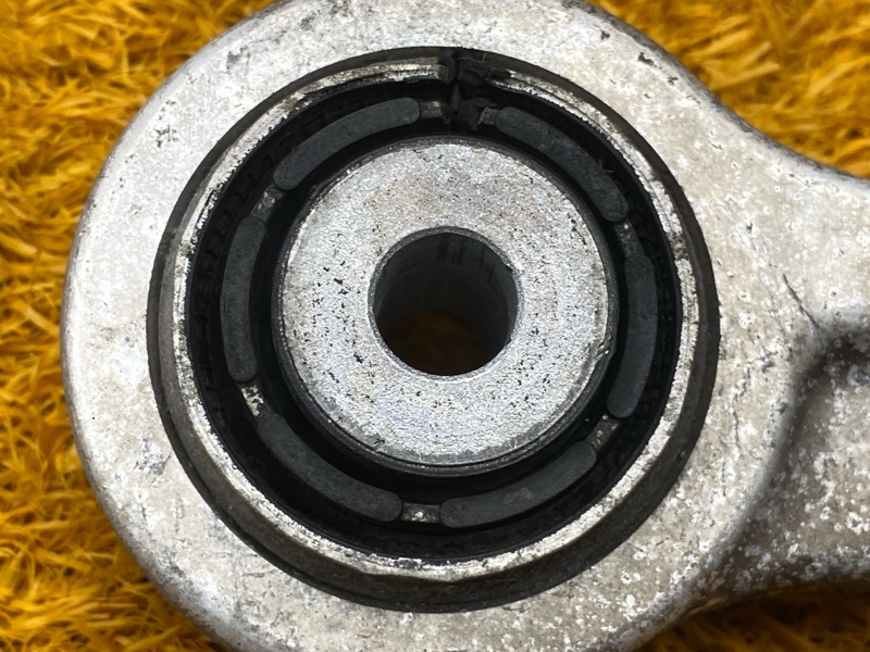 Рычаг подвески верхний, 3000 рублей, Красноярск