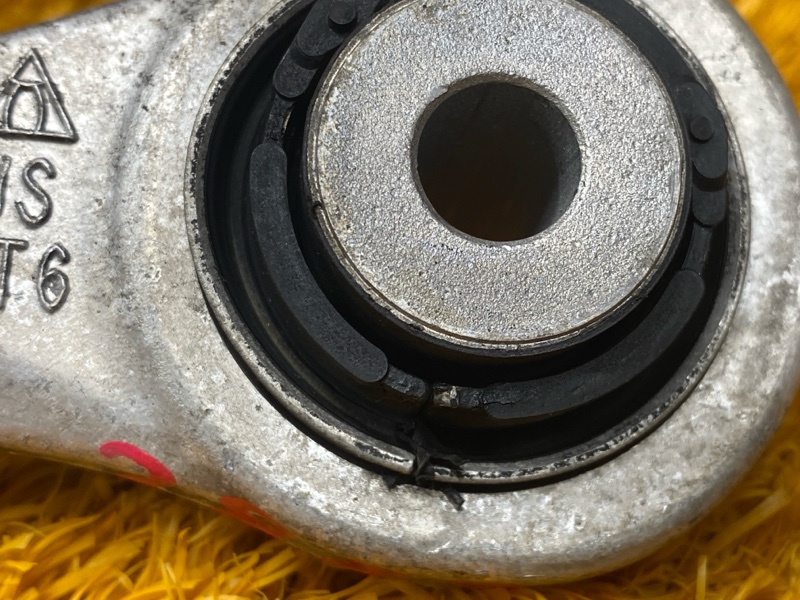 Рычаг подвески верхний, 1800 рублей, Красноярск