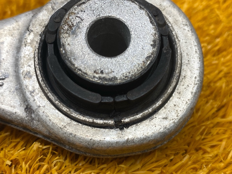 Рычаг подвески верхний, 1800 рублей, Красноярск