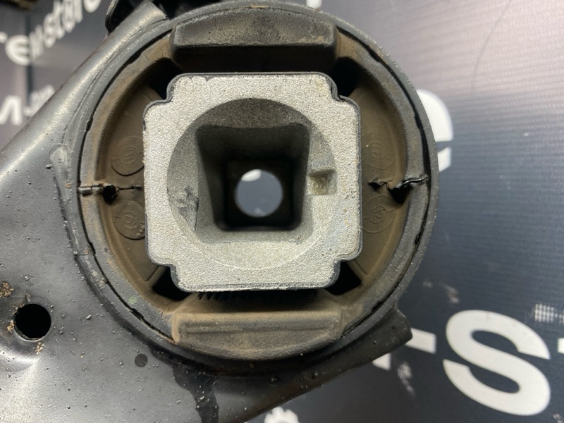 Балка поперечная (подрамник), 5000 рублей, Красноярск