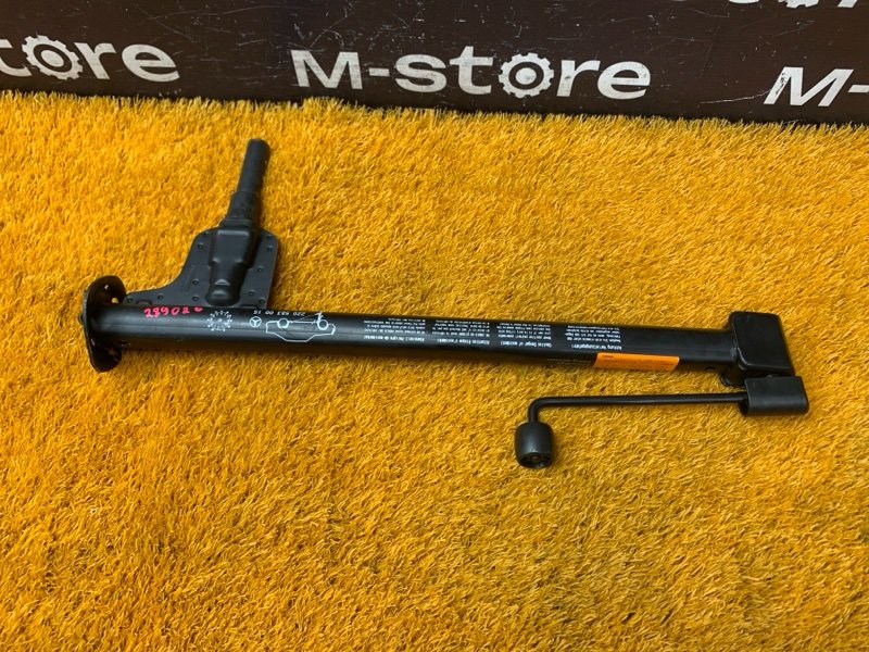 домкрат, 2000 рублей, Красноярск