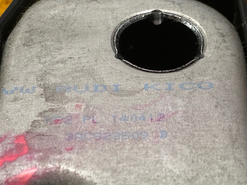 замок капота, 1500 рублей, Красноярск