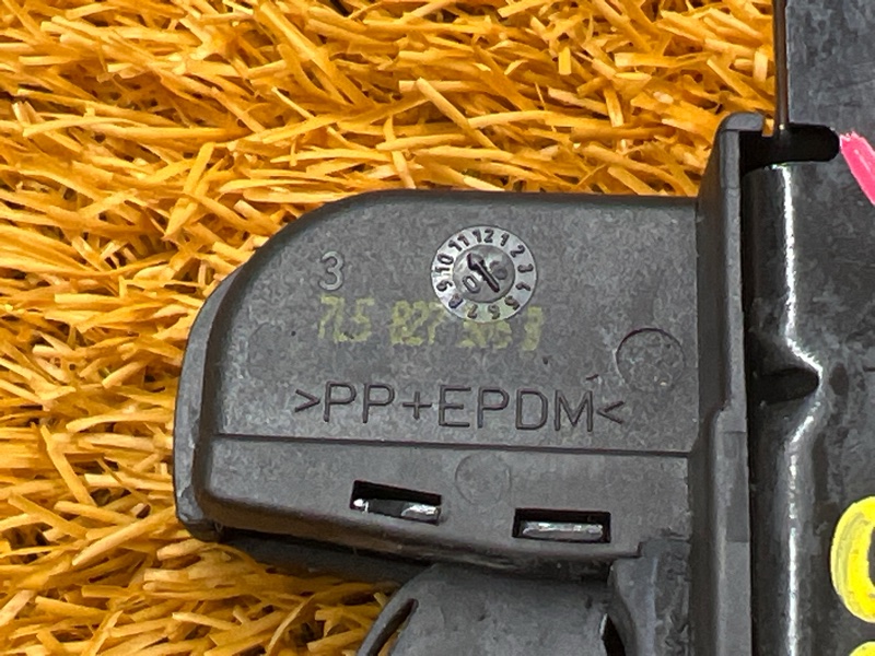 замок багажника, 1100 рублей, Красноярск