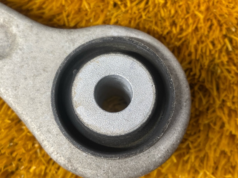 Рычаг подвески верхний, 900 рублей, Красноярск