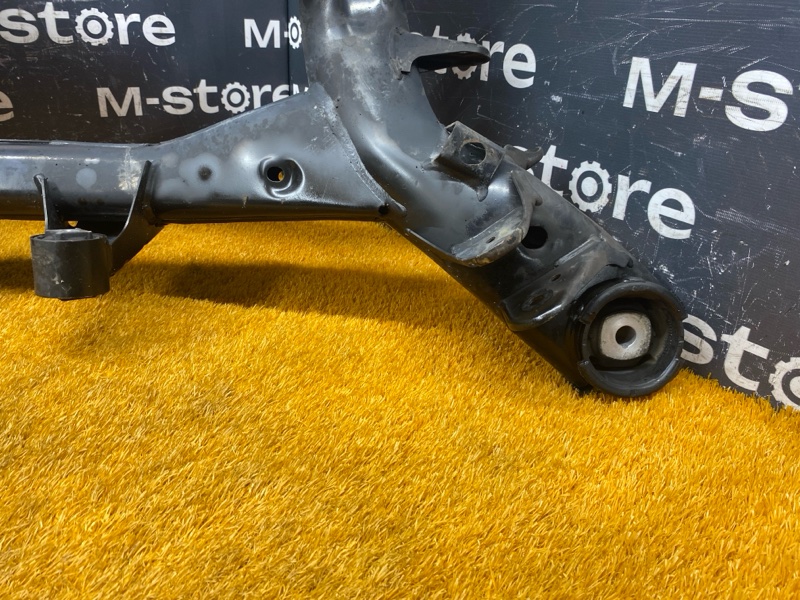 Балка поперечная (подрамник), 2500 рублей, Красноярск