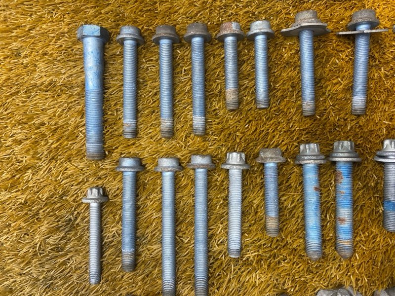 Болты и гайки задней подвески, 900 рублей, Красноярск