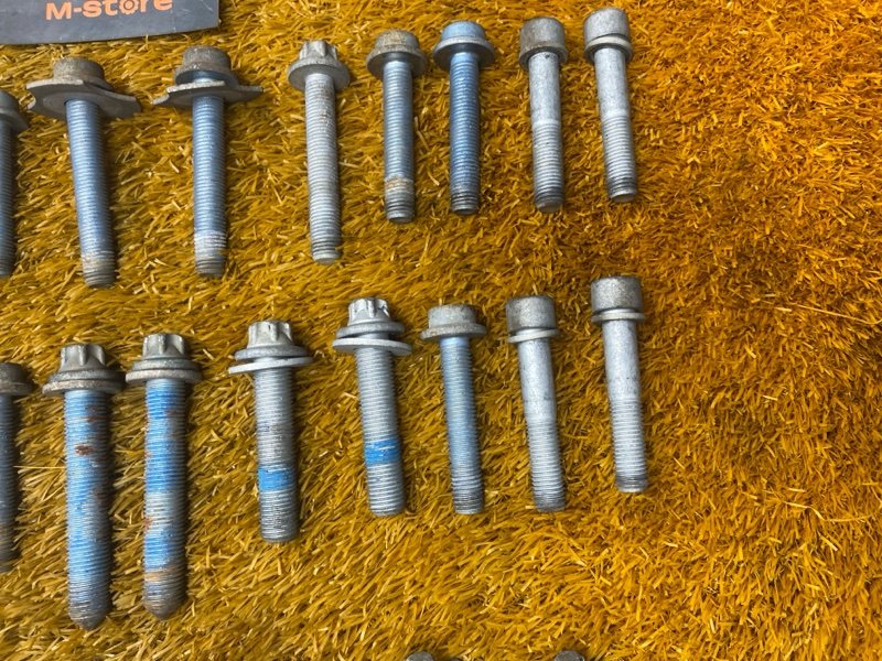 Болты и гайки задней подвески, 900 рублей, Красноярск