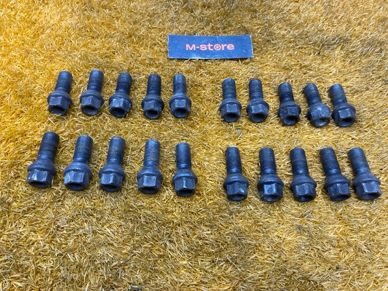 болт колесный, 2000 рублей, Красноярск