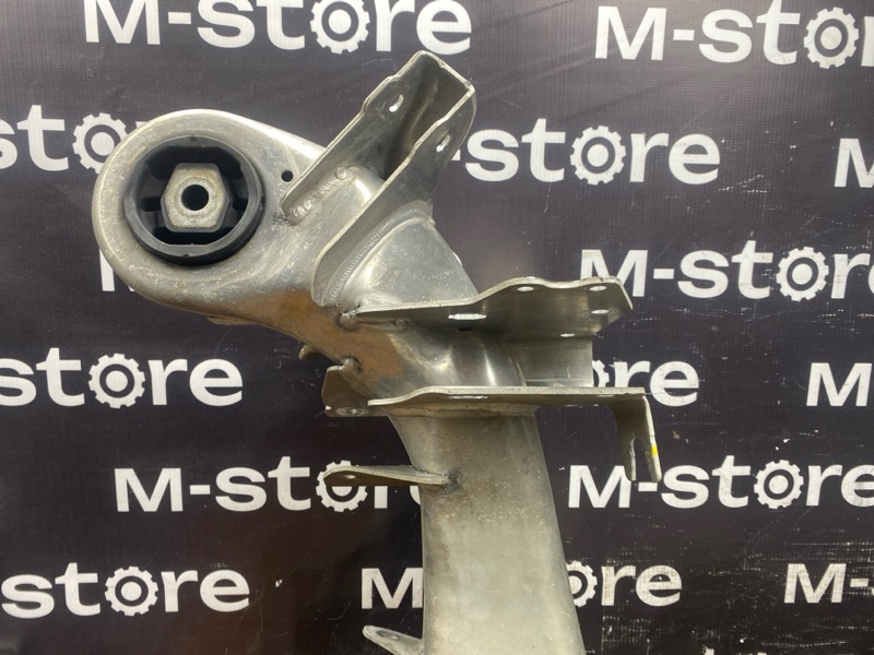 Балка поперечная (подрамник), 1700 рублей, Красноярск