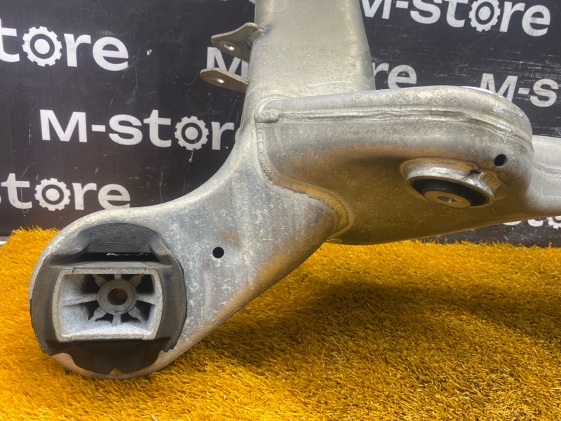 Балка поперечная (подрамник), 1700 рублей, Красноярск