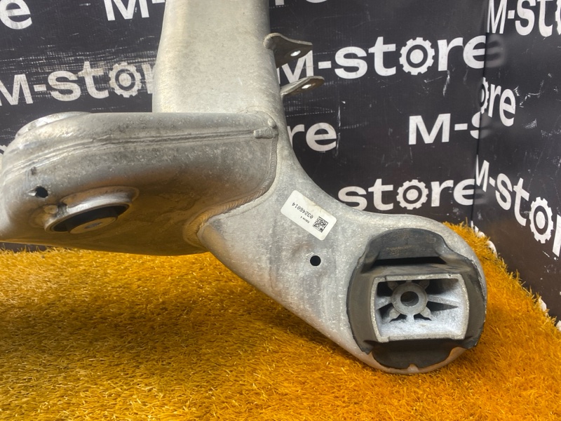 Балка поперечная (подрамник), 1700 рублей, Красноярск