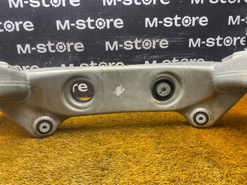 Балка поперечная (подрамник), 1700 рублей, Красноярск