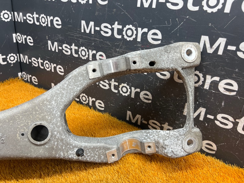 Балка поперечная (подрамник), 700 рублей, Красноярск