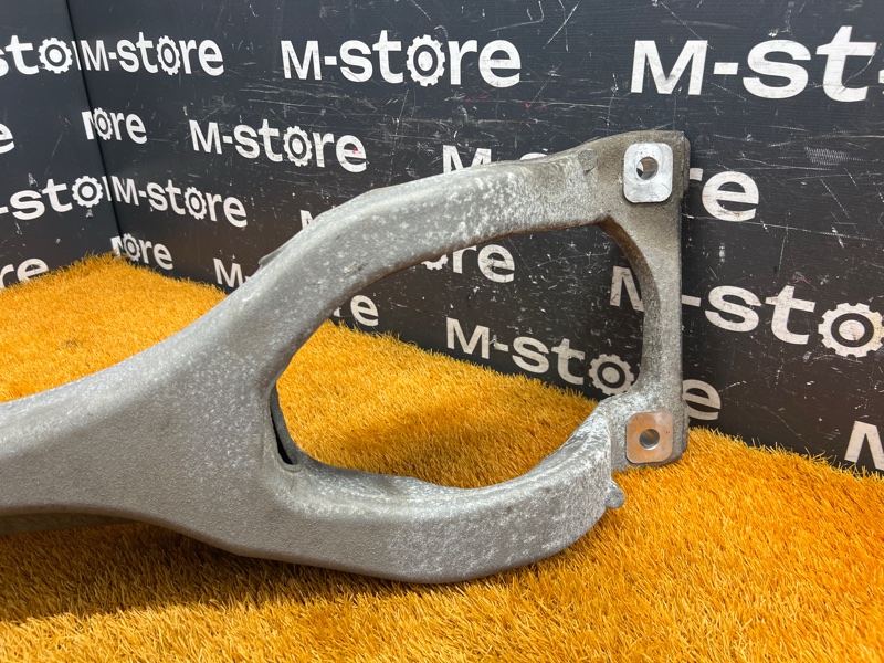 Балка поперечная (подрамник), 700 рублей, Красноярск