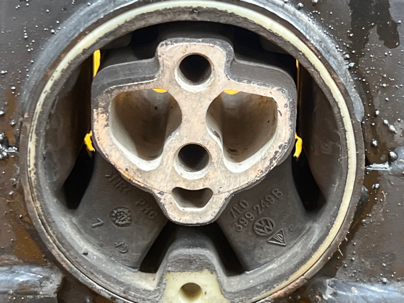 балка раздатки, 1500 рублей, Красноярск