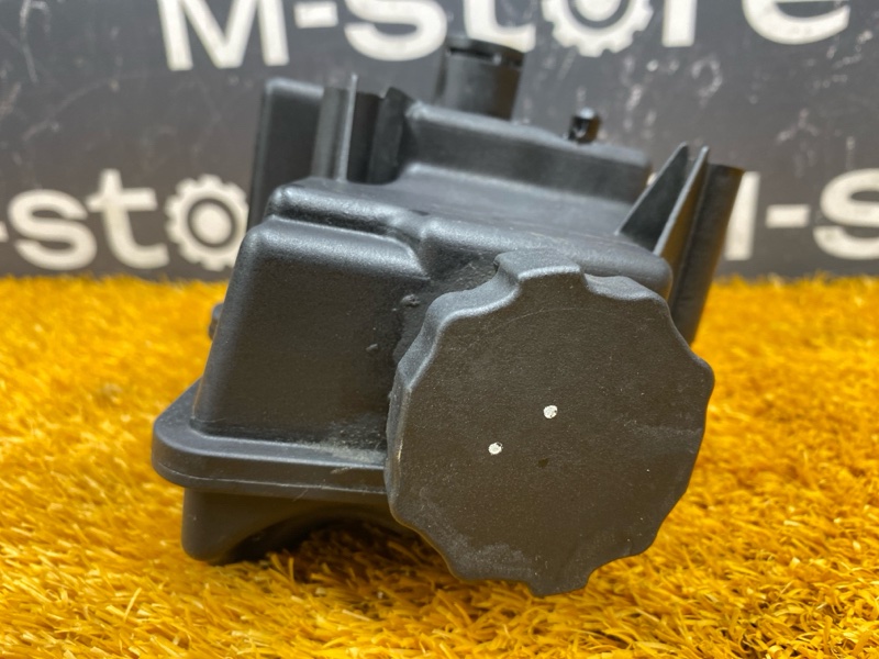 бачок гидроусилителя, 2000 рублей, Красноярск