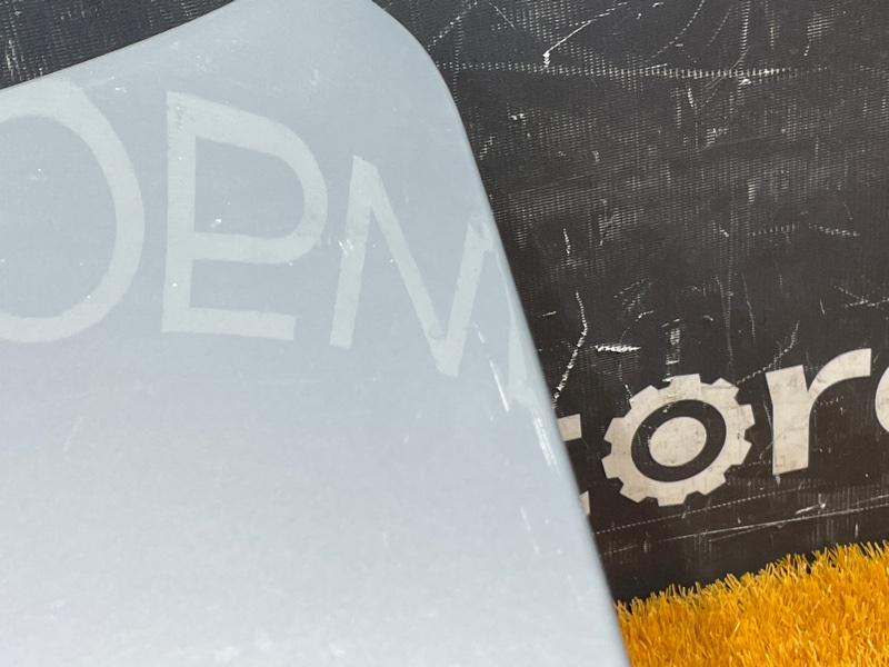 крышка багажника, 1000 рублей, Красноярск