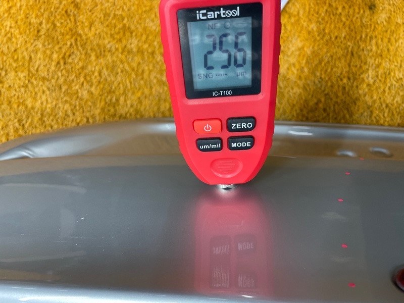 крышка багажника, 1000 рублей, Красноярск