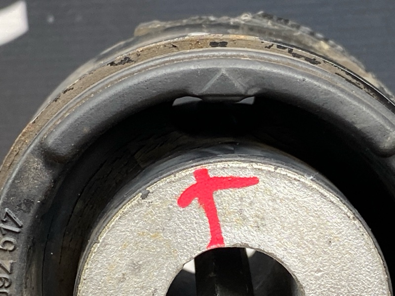 Балка поперечная (подрамник), 1500 рублей, Красноярск