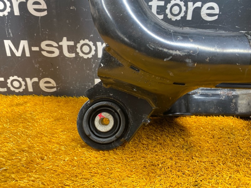 Балка поперечная (подрамник), 1500 рублей, Красноярск