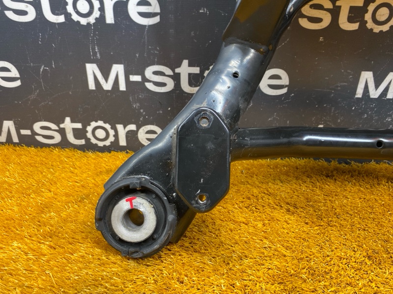 Балка поперечная (подрамник), 1500 рублей, Красноярск