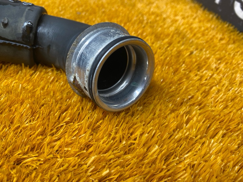 Патрубок радиатора верхний, 3000 рублей, Красноярск