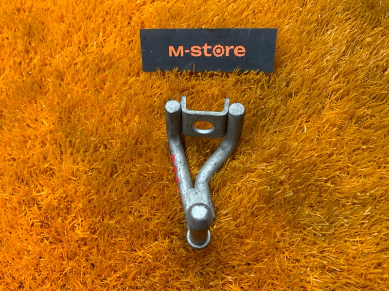 кронштейн глушителя, 300 рублей, Красноярск