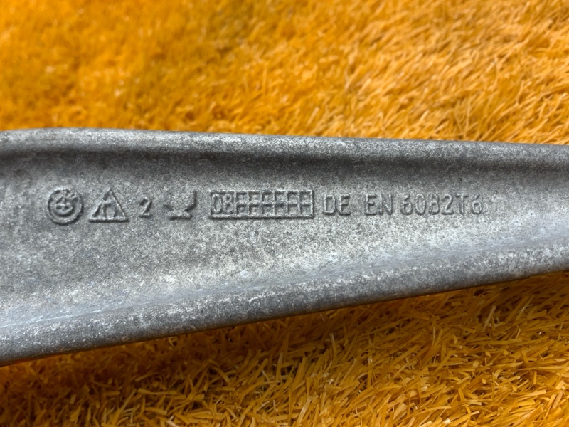 Рычаг подвески нижний, 1000 рублей, Красноярск