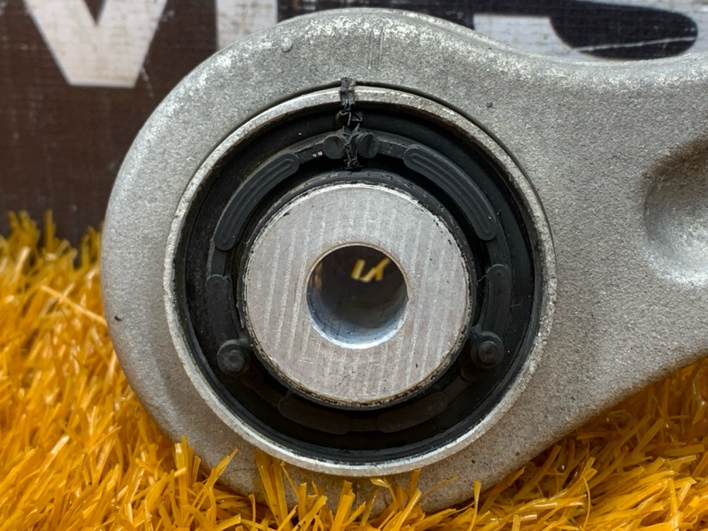 Рычаг подвески нижний, 1000 рублей, Красноярск