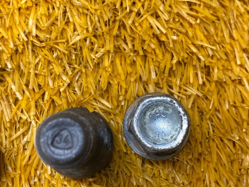 болт колесный(секретка), 2000 рублей, Красноярск