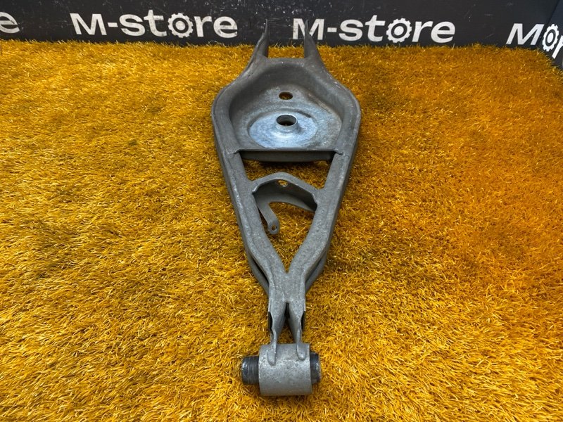 Рычаг подвески верхний, 1000 рублей, Красноярск