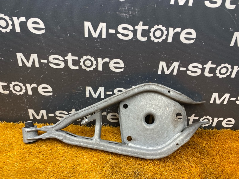 Рычаг подвески верхний, 1000 рублей, Красноярск