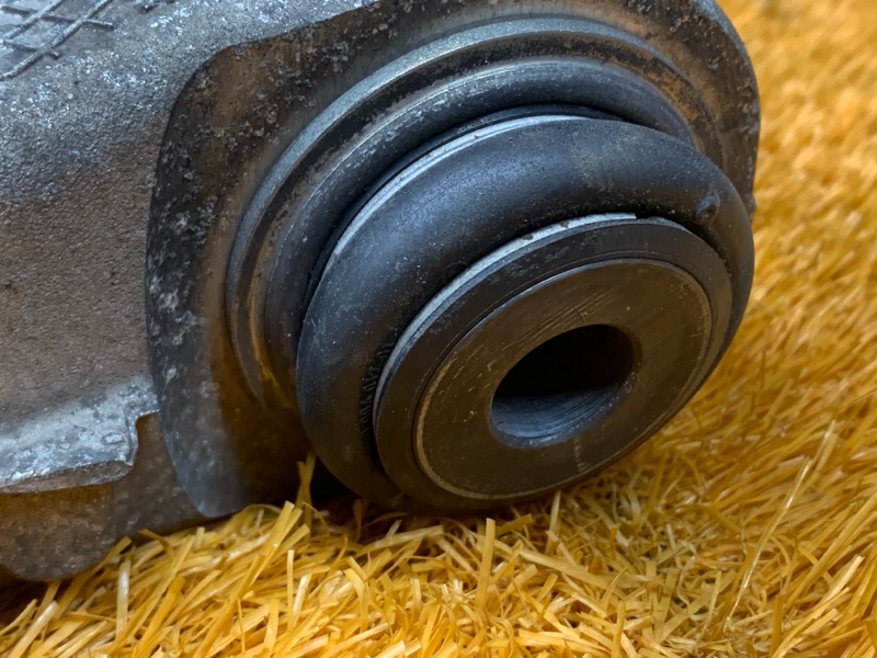 Рычаг подвески нижний, 1430 рублей, Красноярск