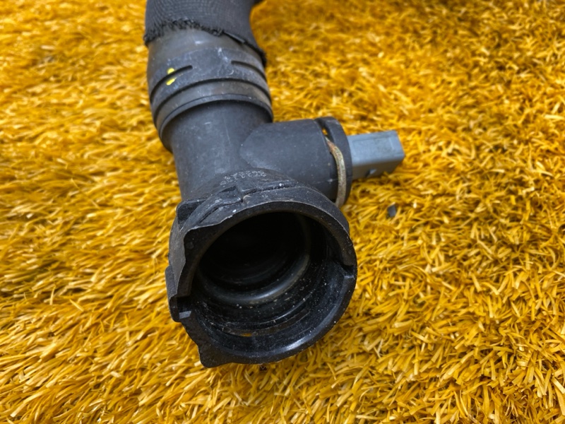 Патрубок системы охлаждения, 2500 рублей, Красноярск