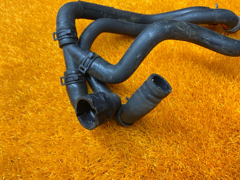 Патрубок системы охлаждения, 1000 рублей, Красноярск