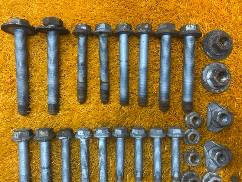 Болты и гайки задней подвески, 900 рублей, Красноярск