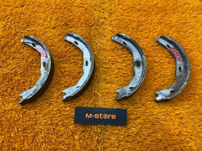 Колодки ручника, 1000 рублей, Красноярск