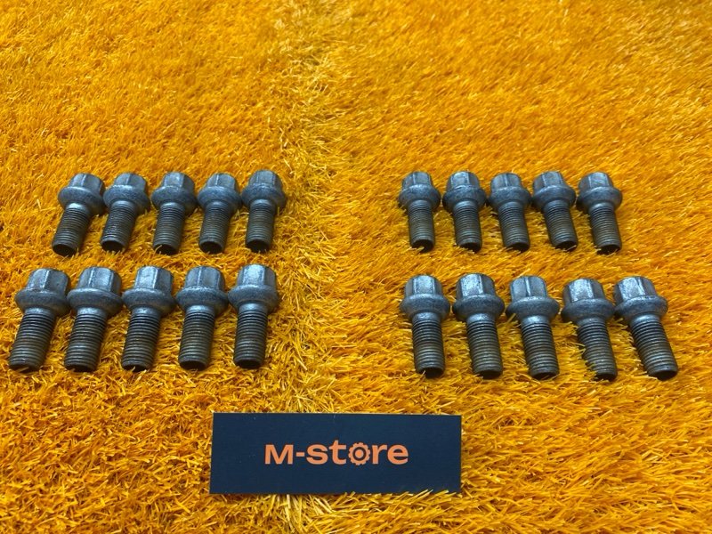 болт колесный, 2000 рублей, Красноярск