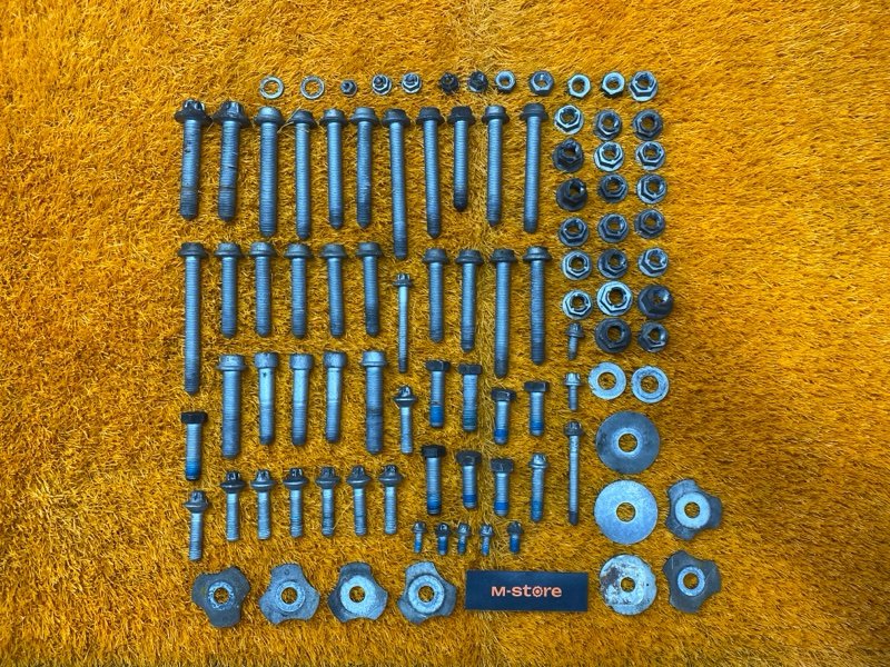 Болты и гайки задней подвески, 800 рублей, Красноярск