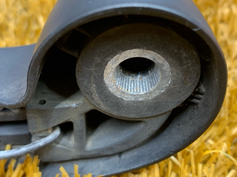 поводок стеклоочистителя, 2000 рублей, Красноярск