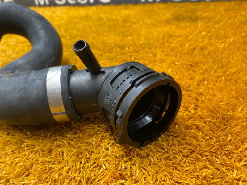 Патрубок радиатора верхний, 2500 рублей, Красноярск