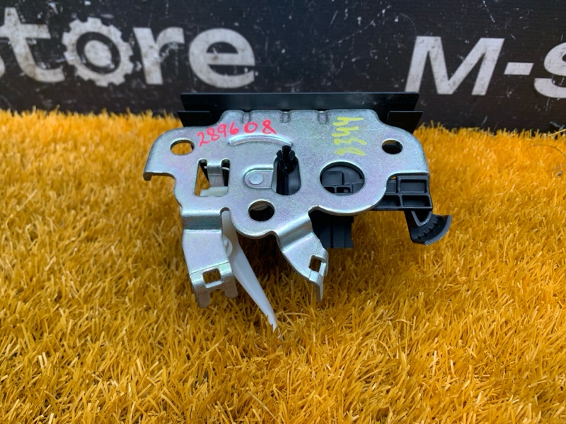 замок багажника, 3500 рублей, Красноярск