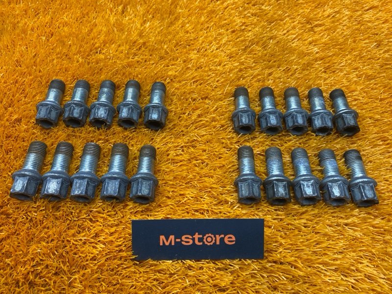 болт колесный, 2000 рублей, Красноярск