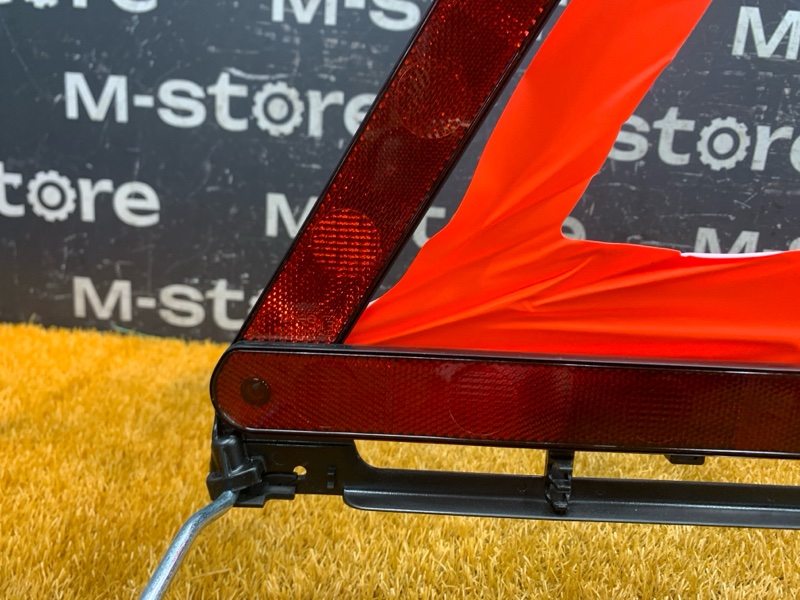 знак аварийной остановки, 1000 рублей, Красноярск